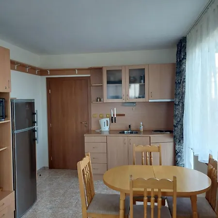панорамен в Apartment